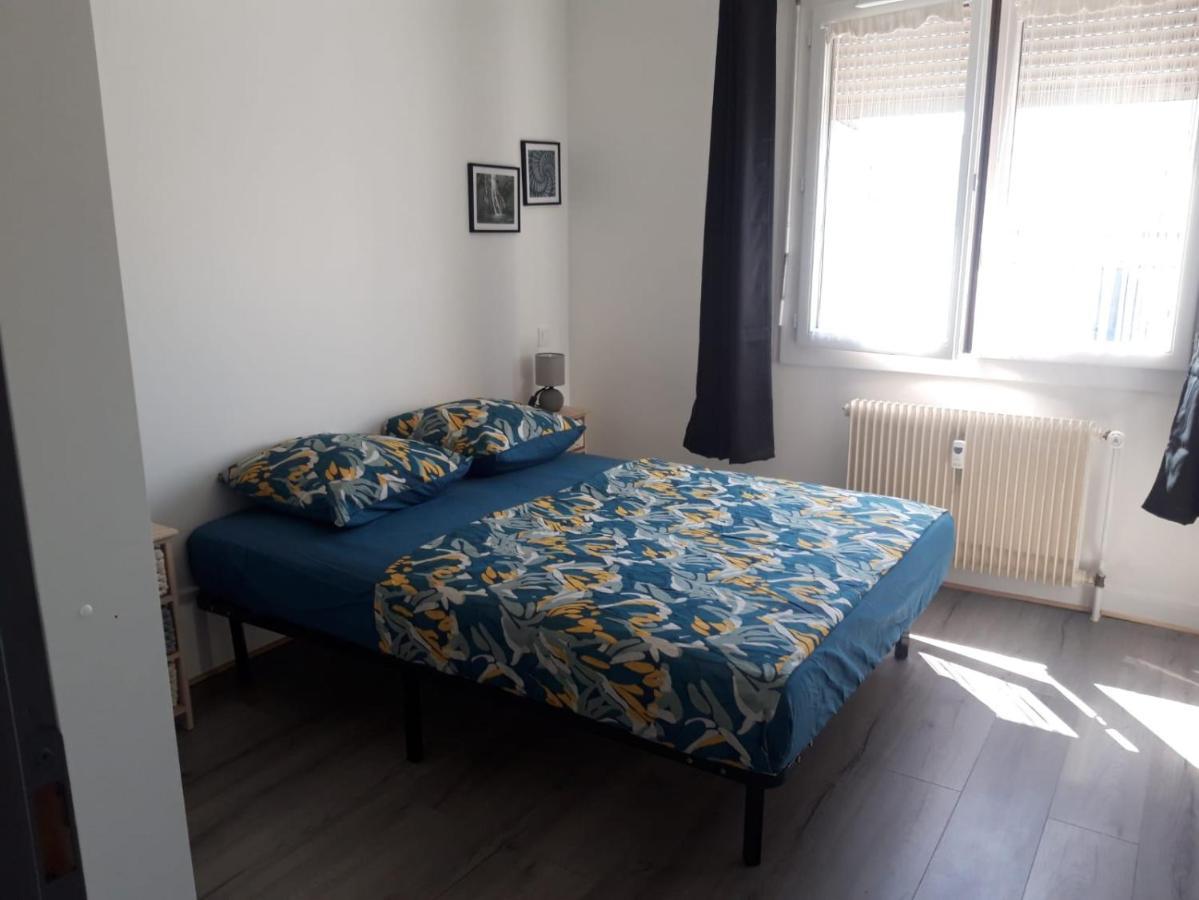 Gambetta Insolite Lägenhet Chambéry Exteriör bild